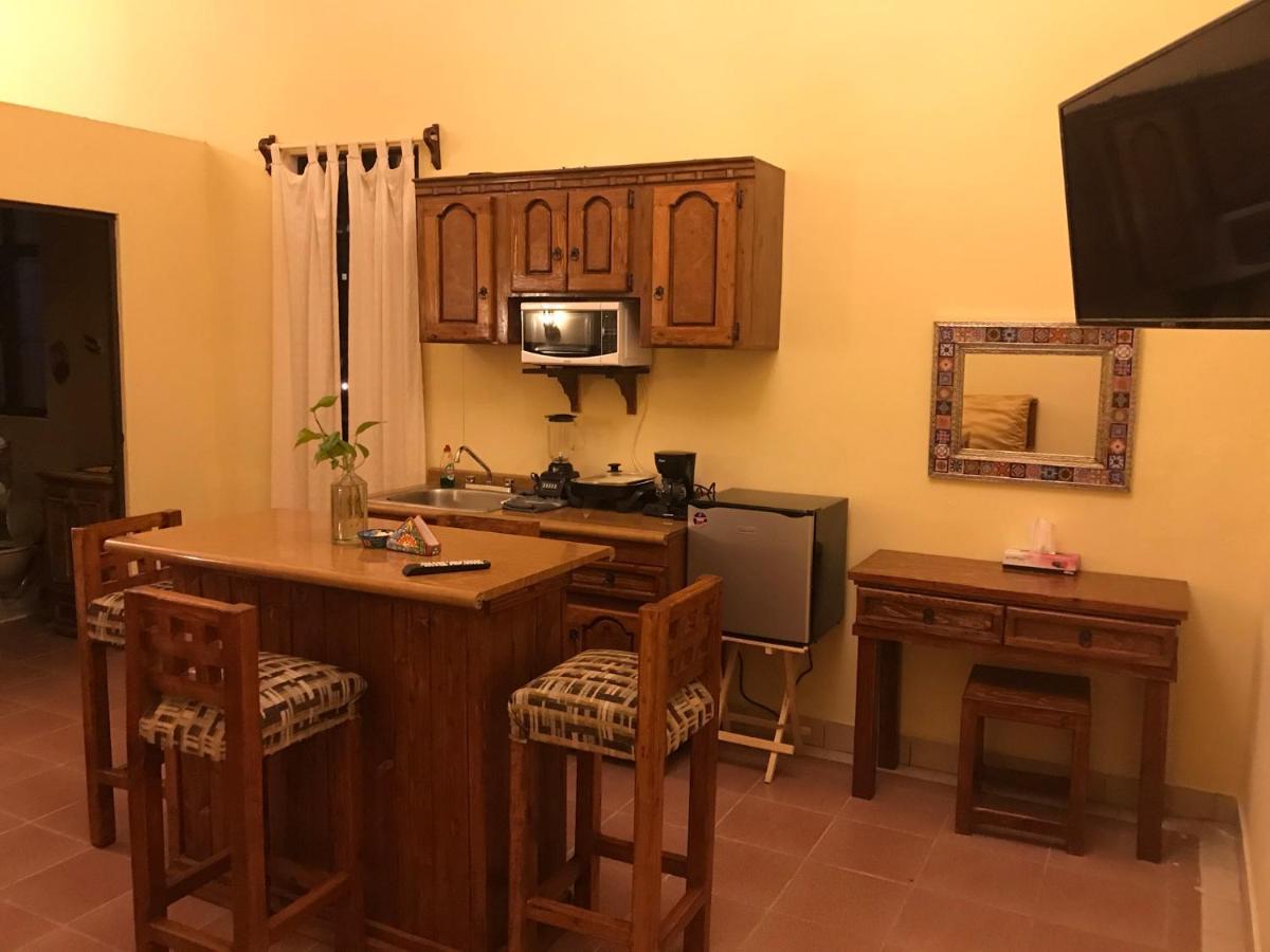 Departamentos Suites Centro กัวนาฮัวโต ภายนอก รูปภาพ